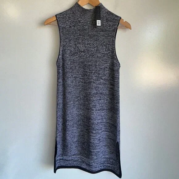 NWT Alice + Olivia Employed Black White Sleeveless Knit Dress Size Small